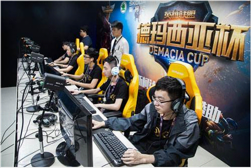 以广州某俱 以广州某俱