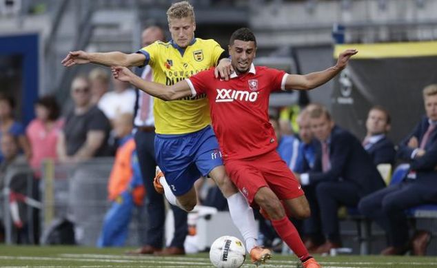 中表现出色 中表现出色