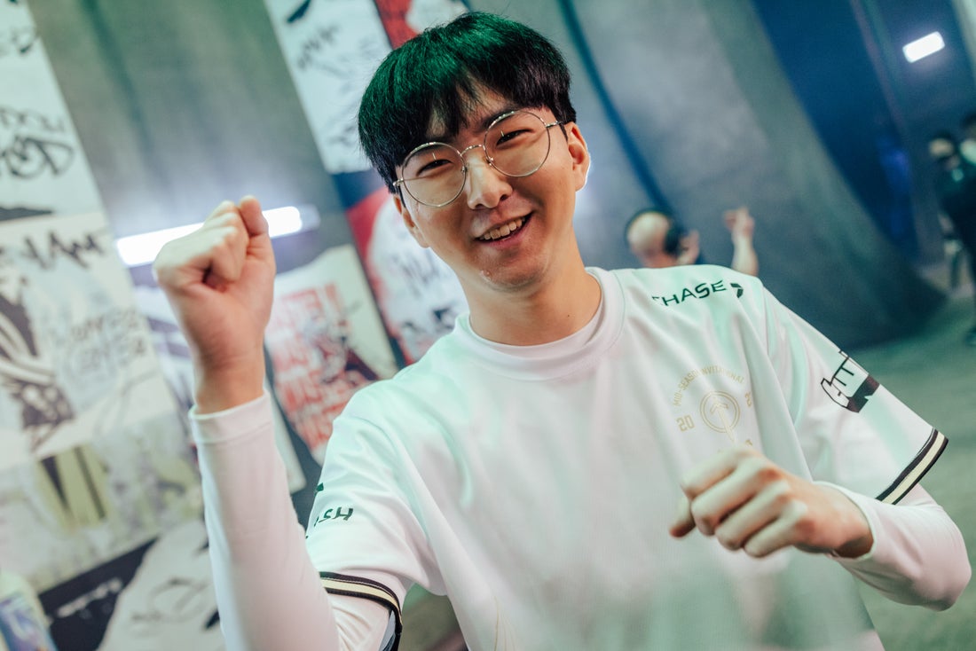 关注走势与 关注走势与